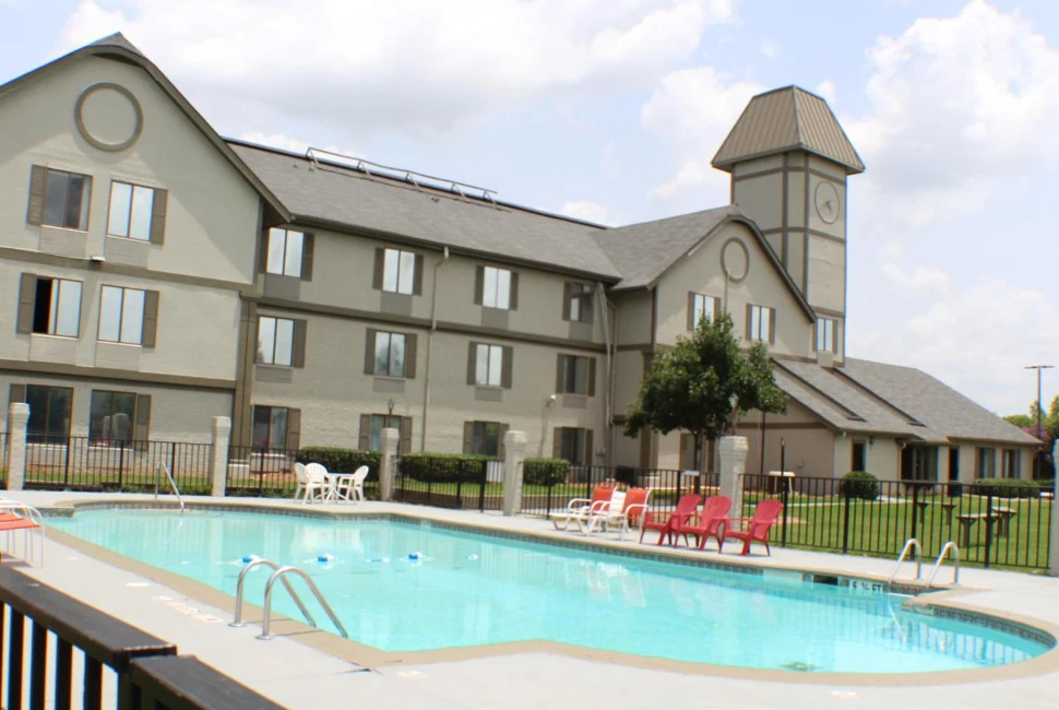 Discover Comfort and Convenience at Araamda Inn Norcross, GA